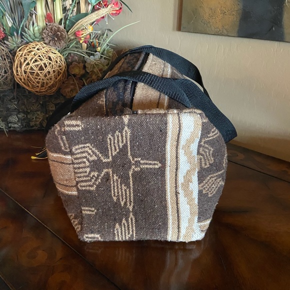 Southwestern Saddle Blanket duffle with fringe - Picture 6 of 6